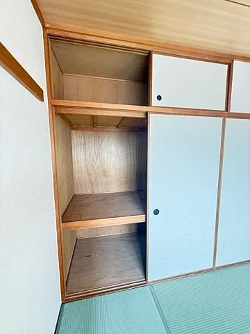 芦屋市親王塚町の賃貸マンションの収納