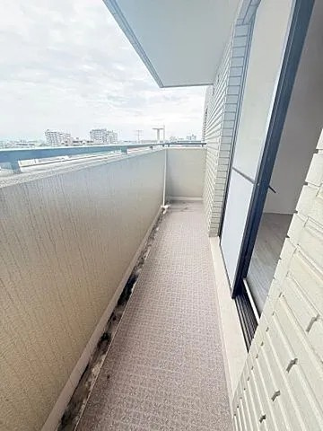 芦屋市親王塚町の賃貸マンションのバルコニー
