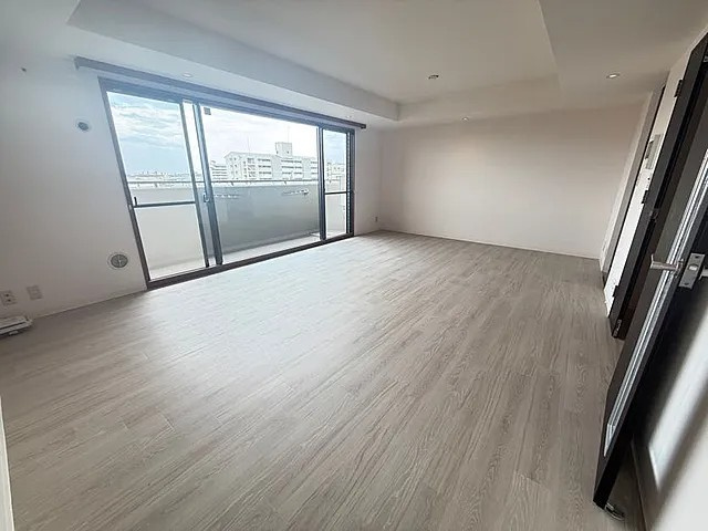 芦屋市親王塚町の賃貸マンションの居間・リビング