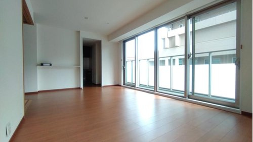 神戸市中央区海岸通６丁目の賃貸マンションの居間・リビング