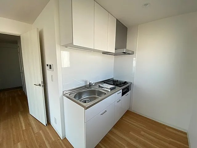 芦屋市川西町の賃貸マンションのキッチン