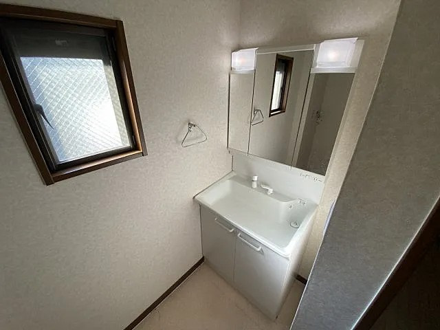 神戸市東灘区甲南町２丁目の賃貸マンションの洗面所