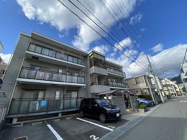 神戸市東灘区甲南町２丁目の賃貸マンションの外観