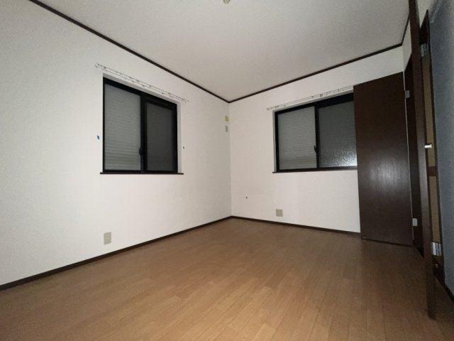芦屋市大原町の賃貸マンションの居間・リビング