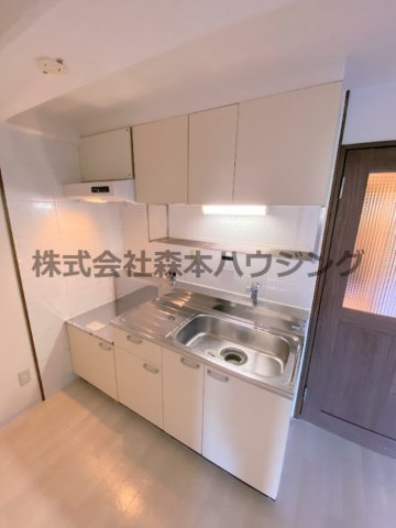 【キッチン】 | 　シャトー東寝屋川 | 使いやすいキッチンです