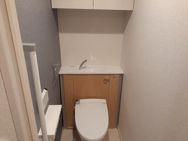 シンプルで使いやすいトイレです