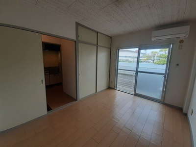 【居間・リビング】 | 楠古谷マンション