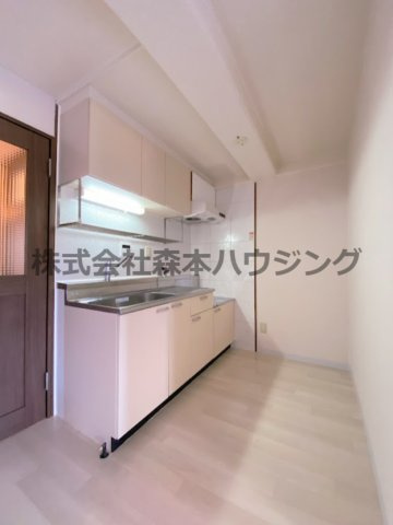 【キッチン】 | 　シャトー東寝屋川 | 使いやすいキッチンです