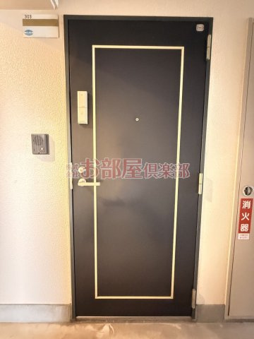 ActiveUmemitsuの玄関|収納もある玄関です