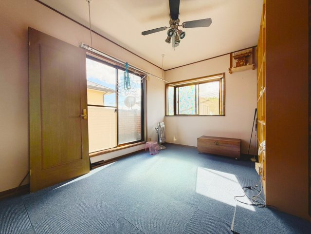 稲敷郡河内町の嬉しい家具付き♪おしゃれキッチン♪の洋室