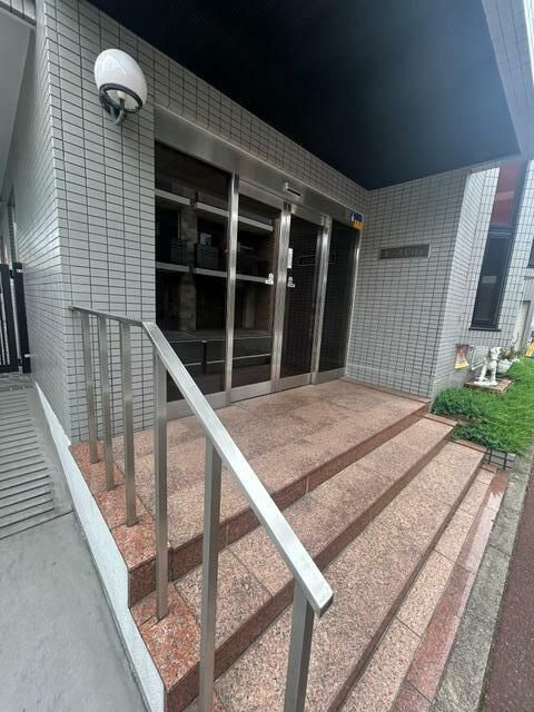 エースＣｉｔｙのエントランス