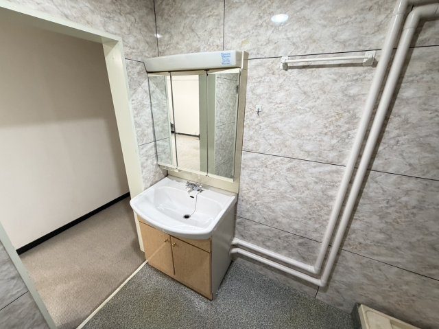 マンション西芦屋の独立洗面台