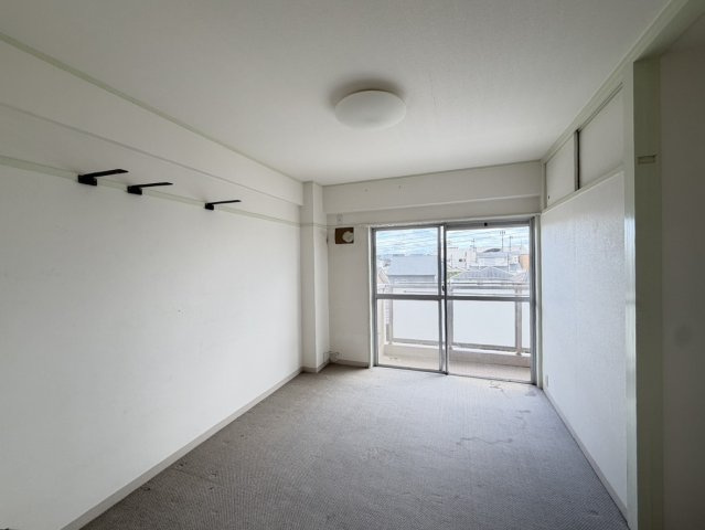 マンション西芦屋の洋室