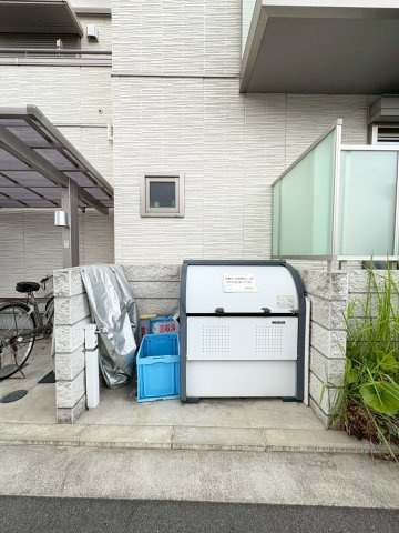 シャルムメゾン摂津のその他共用部分