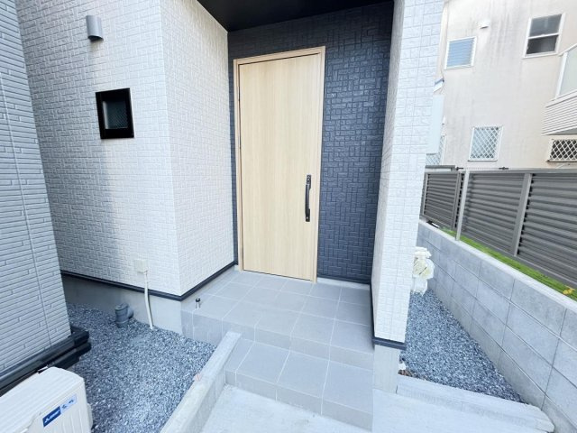 Ｋｏｌｅｔ上大岡＃０６のエントランス