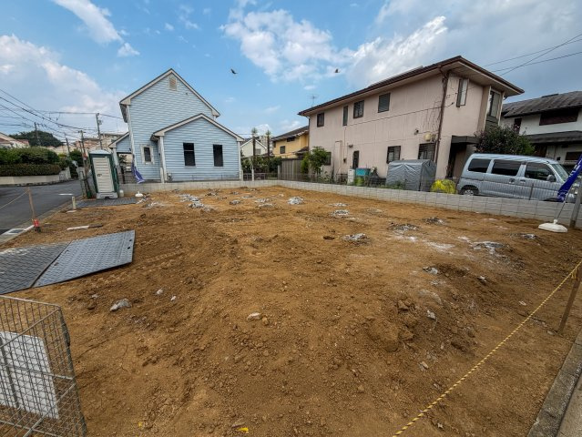 東久留米南沢5丁目の駐車場|開放感のある敷地が魅力です♪