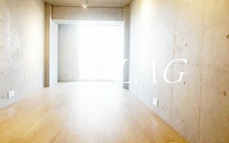 【居間・リビング】 | ＦＵＫＵＭＩ　ＡＰＡＲＴＭＥＮＴ | 洋室のお部屋です。