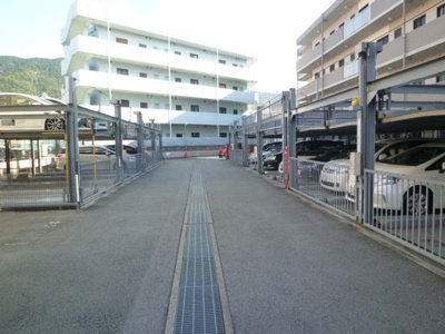 【駐車場】 | ルネス・ピース醍醐