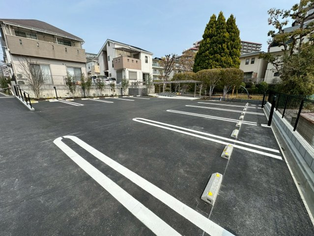 ハムステッドアレーの駐車場