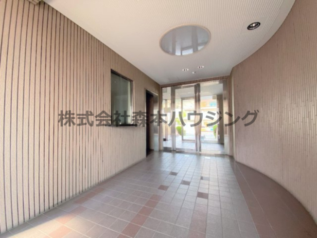 【ロビー】 | 　ベルドミール | 建物の内部です
