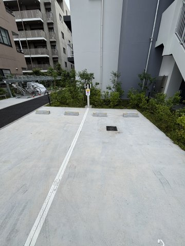 GENOVIA瑞江の駐車場