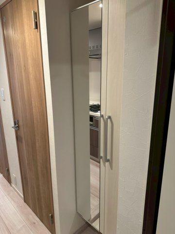 クレヴィスタ高砂Ⅱの玄関
