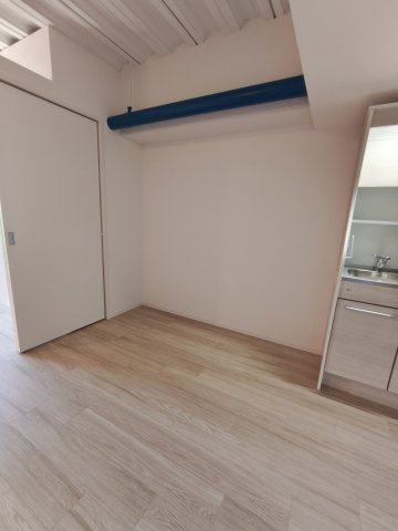 大阪市中央区谷町６丁目の賃貸マンションの居間・リビング