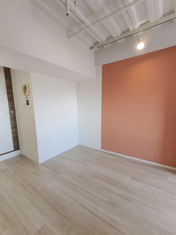 大阪市中央区谷町６丁目の賃貸マンションの居間・リビング