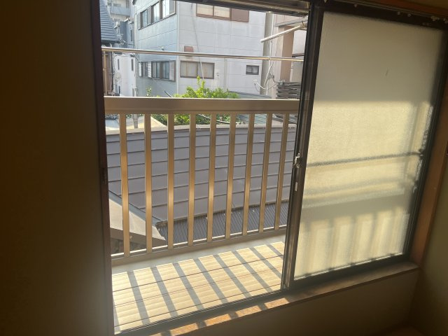 【バルコニー】