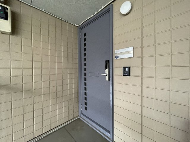 グリーンヒル山手Ｂの玄関