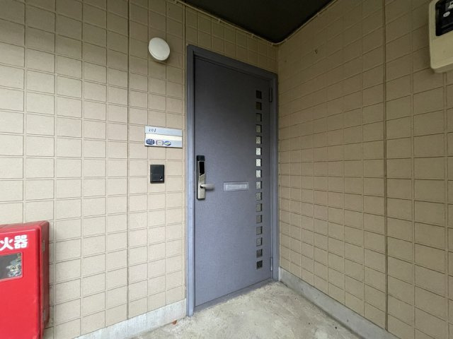 グリーンヒル山手Ｂの玄関