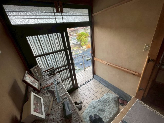 -三丁目不動産-　秩父郡長瀞町本野上　昭和44年築の玄関