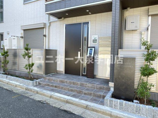 【エントランス】 | セレスティア南田中