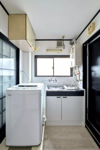 AP189 OLA COURT 西田辺(オラコート西田辺) 504のキッチン|





