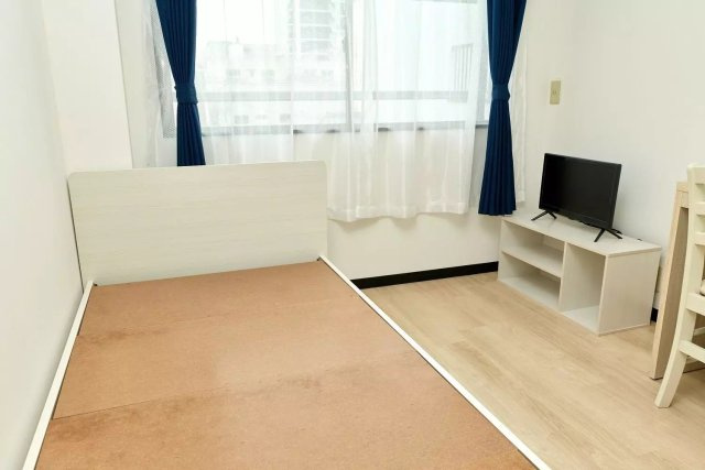 AP182 OLA COURT 西田辺 (オラコート西田辺) 403の洋室|



