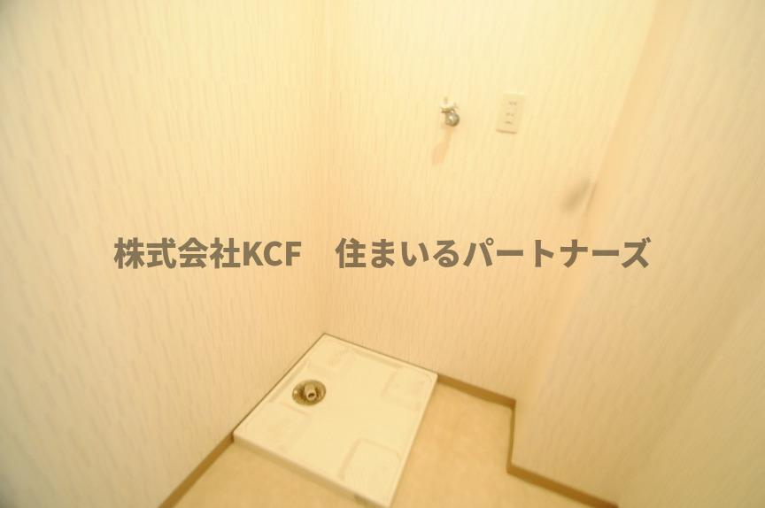 メゾン岩橋の洗面所|脱衣スペースもあります