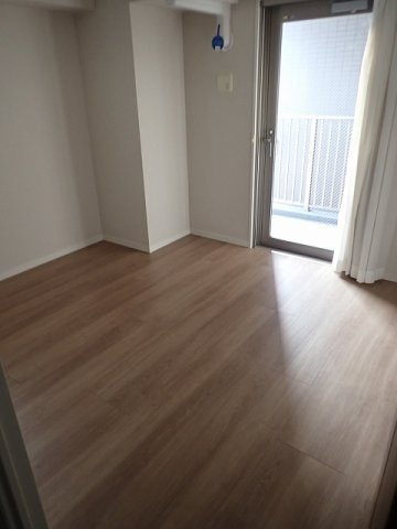 プレシス西ヶ原の洋室