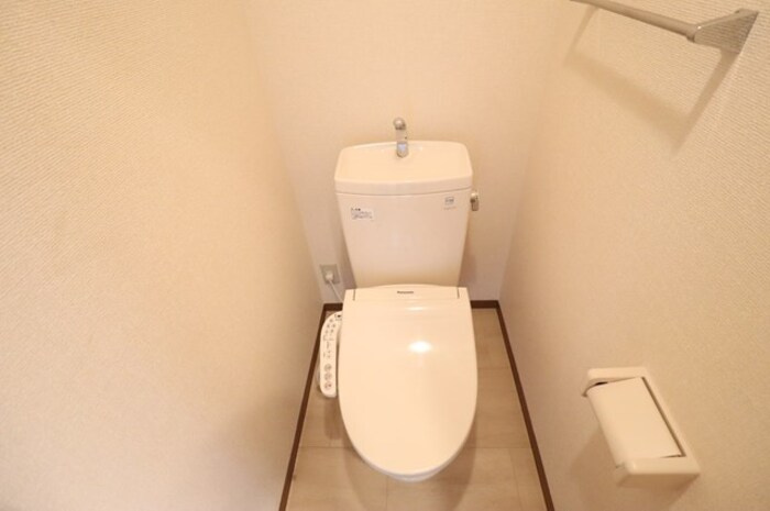 神栖町モンプチのトイレ|温水洗浄暖房便座