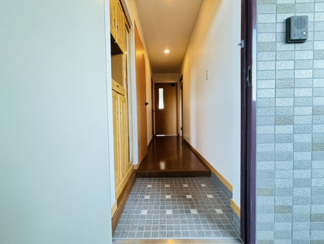 レジデンス原田の玄関|別号数タイプ