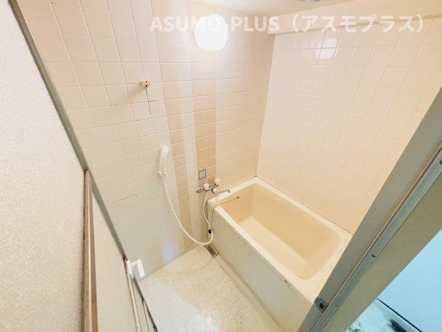ハッピーエステート湯町の浴室
