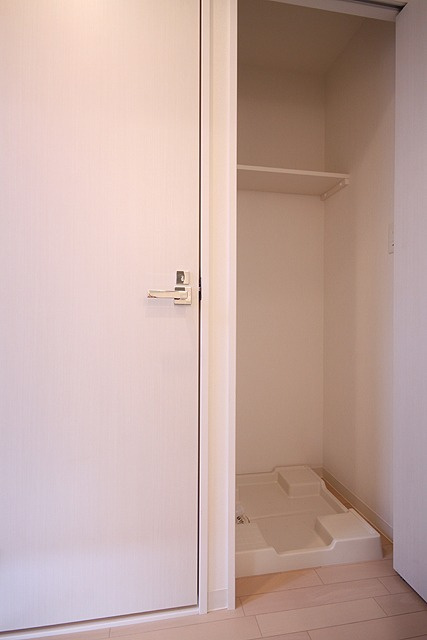 オリエンタル靱本町の設備