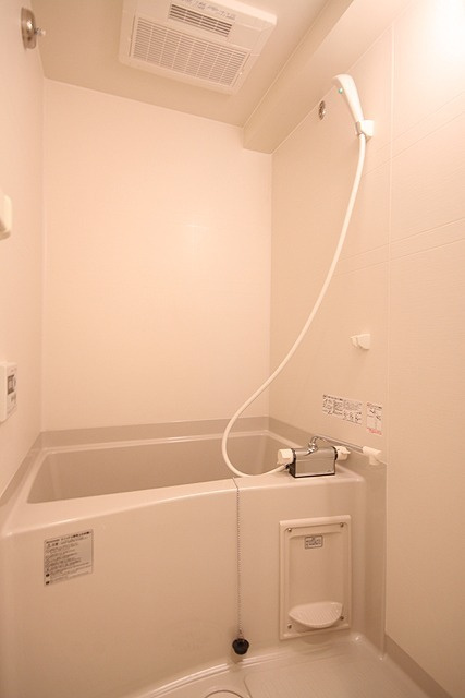 オリエンタル靱本町の浴室