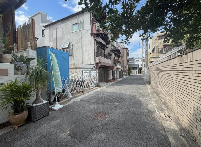 住吉区大領2丁目の前面道路含む現地写真|静かな環境で、ゆったりとした暮らしが期待できます♪