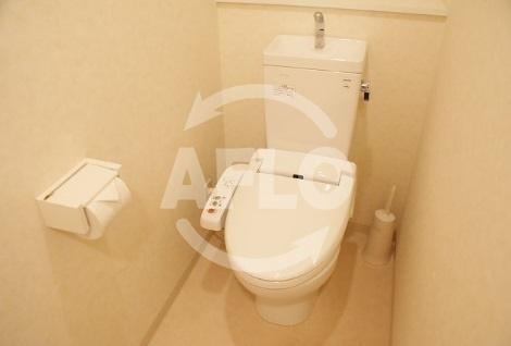 フィオレ立売堀のトイレ|フィオレ立売堀　温水暖房便座
