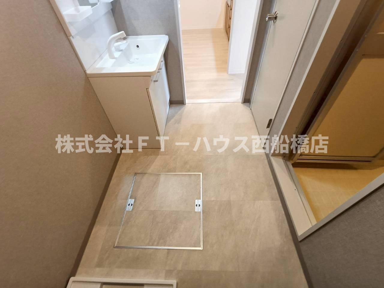 テラスレジデンス船橋夏見の洗面所