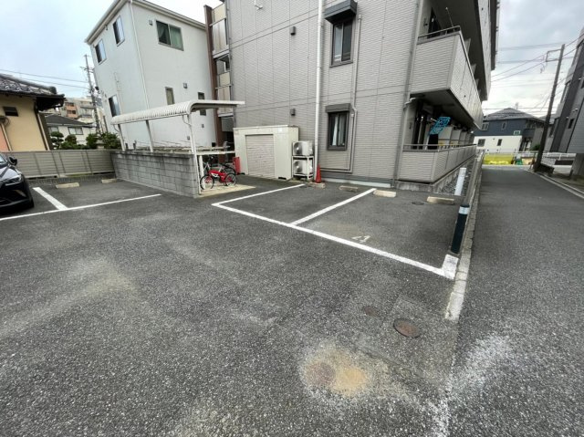 Ｓｕｎ Ｈｅｉｇｈｔｓの駐車場