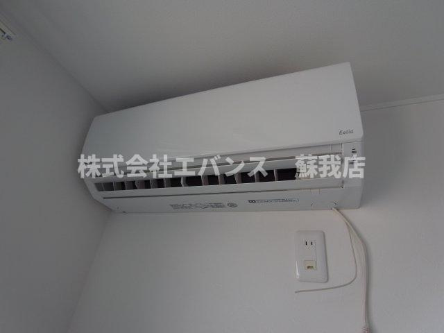 【設備】 | Ambition本千葉 | エアコン付きです