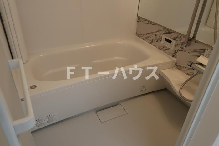 サントミーの浴室|バス