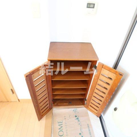 板橋区大和町の賃貸マンションの玄関