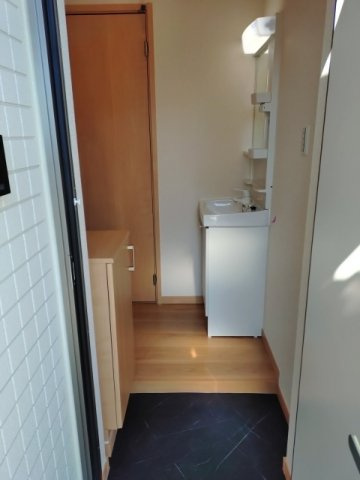 ホワイトパレット品川二葉Ⅱの玄関
